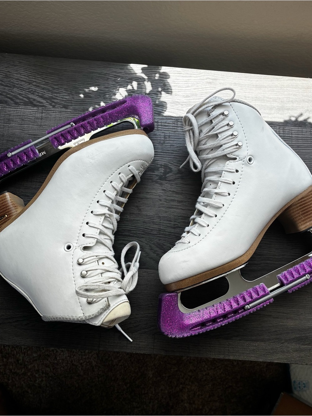 Jackson Elle FS2130 Figure Skates 5W Wide Ultima Mirage Blades Swarovski w/ box